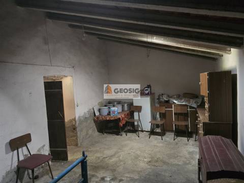 Moradia Geminada T3 Venda em Santa Cruz,Almodôvar