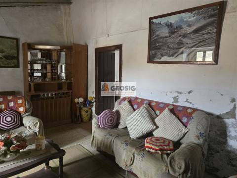 Moradia Geminada T3 Venda em Santa Cruz,Almodôvar