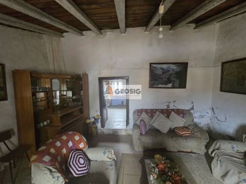 Moradia Geminada T3 Venda em Santa Cruz,Almodôvar
