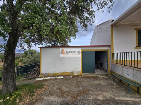 Moradia T4 Venda em São Barnabé,Almodôvar