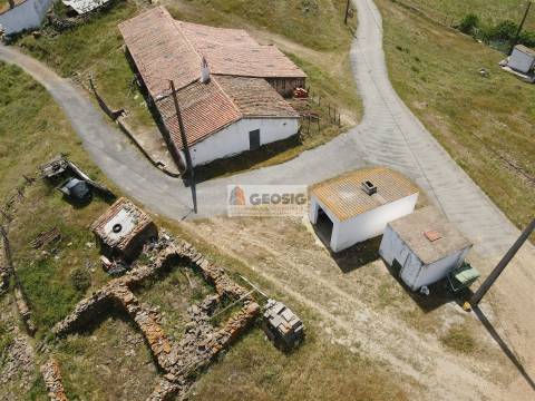 Moradia T2 Venda em Santa Cruz,Almodôvar