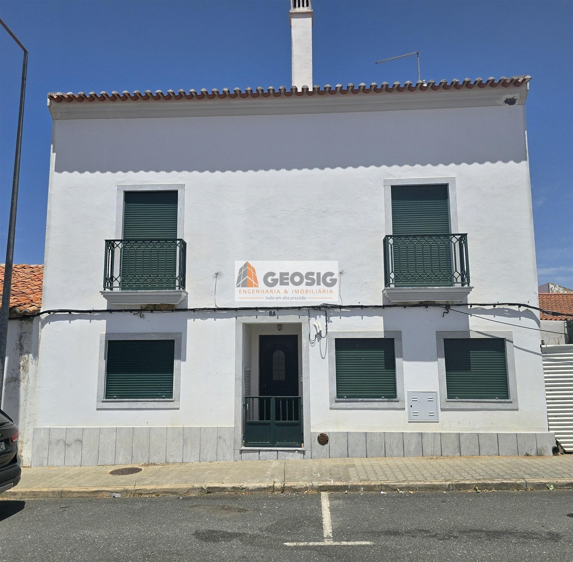 Moradia Geminada T4 Venda em Almodôvar e Graça dos Padrões,Almodôvar