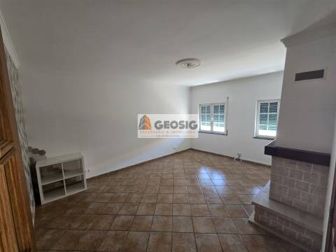 Moradia Geminada T4 Venda em Almodôvar e Graça dos Padrões,Almodôvar
