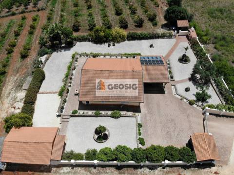 Moradia T2+1 Venda em São Bartolomeu de Messines,Silves