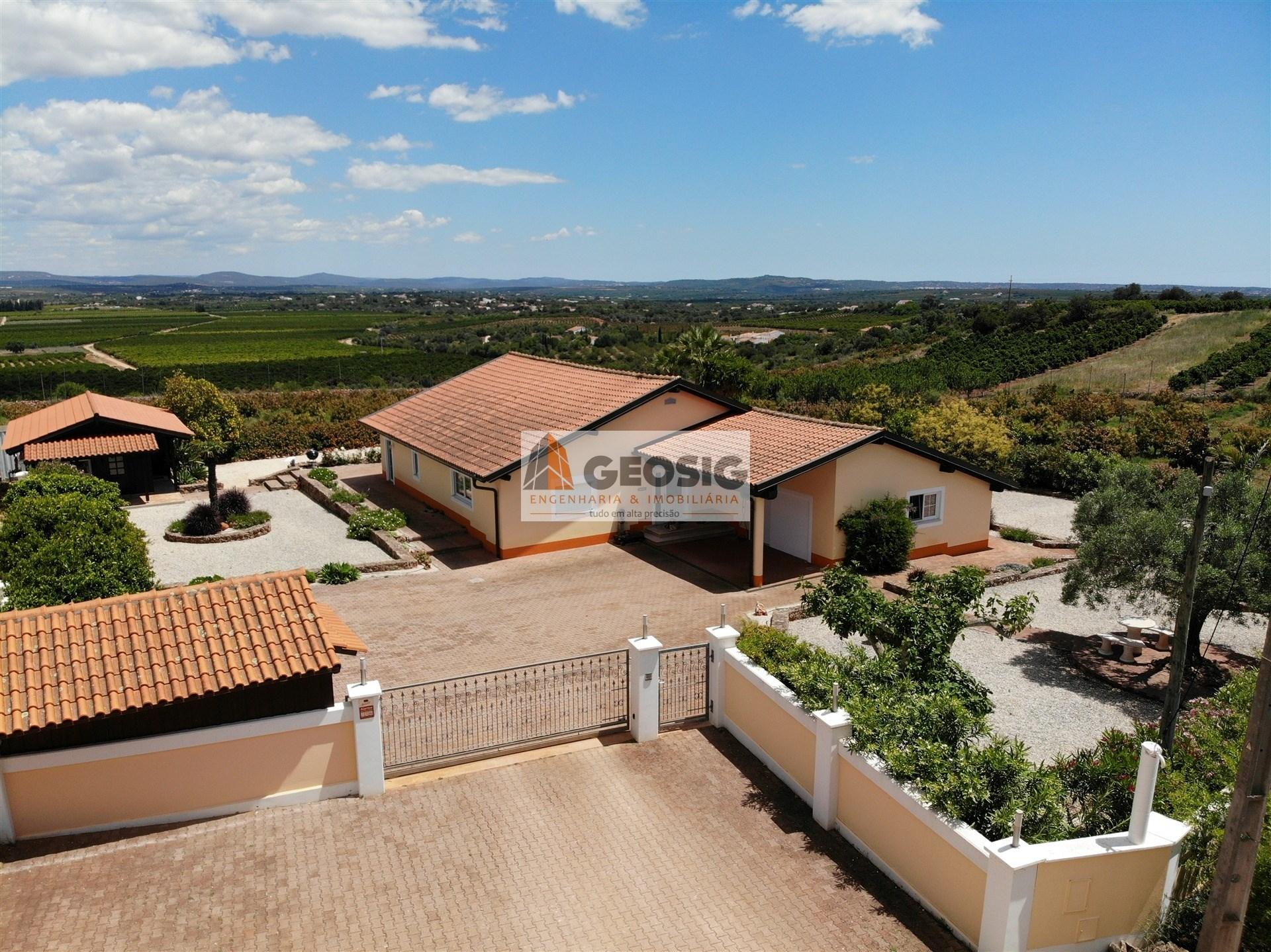 Moradia T2+1 Venda em São Bartolomeu de Messines,Silves