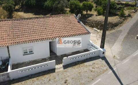 Moradia Geminada T2 Venda em São Barnabé,Almodôvar