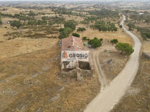 Quinta T3 Venda em Santa Clara-a-Nova e Gomes Aires,Almodôvar