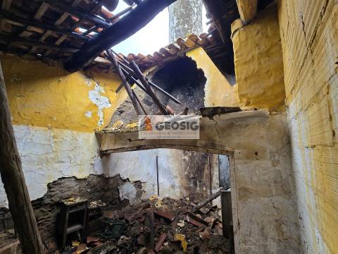 Quinta T3 Venda em Santa Clara-a-Nova e Gomes Aires,Almodôvar