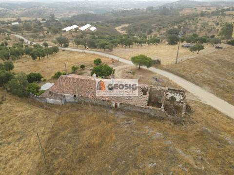 Quinta T3 Venda em Santa Clara-a-Nova e Gomes Aires,Almodôvar