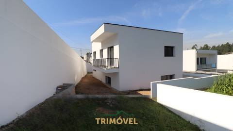 Moradia Geminada T3 Venda em São Roque,Oliveira de Azeméis