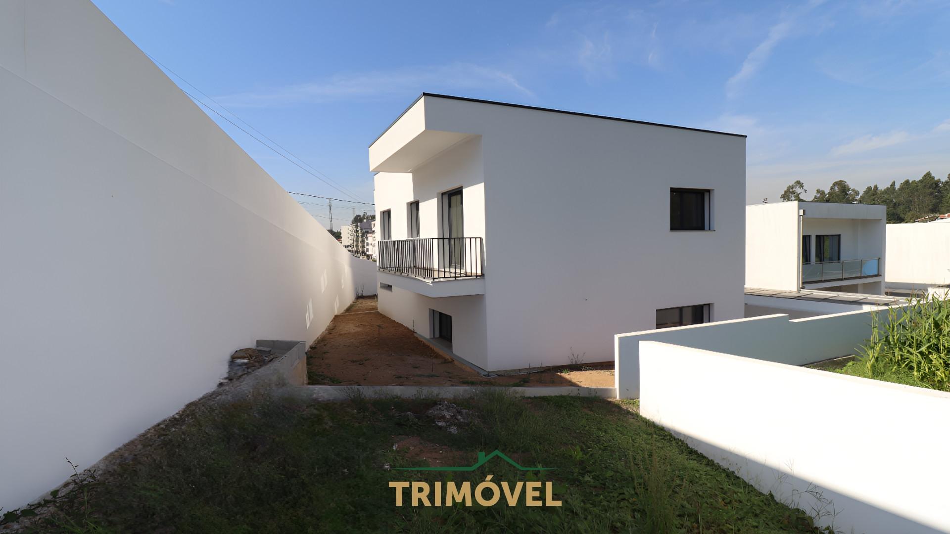 Moradia Geminada T3 Venda em São Roque,Oliveira de Azeméis