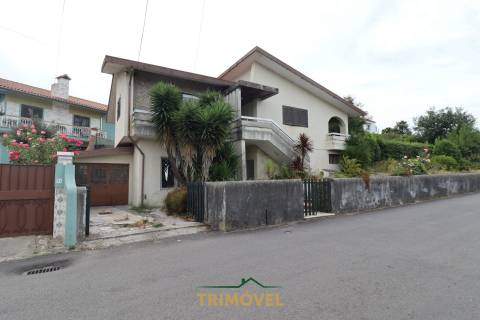 Moradia T3+2 Venda em Fajões,Oliveira de Azeméis
