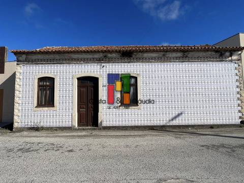 Moradia Devoluta T3 Venda em Mira,Mira