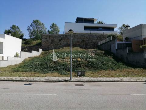 Lote de Terreno  Venda em Mundão,Viseu