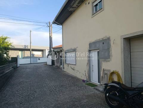 Andar Moradia T3 Arrendamento em Faíl e Vila Chã de Sá,Viseu