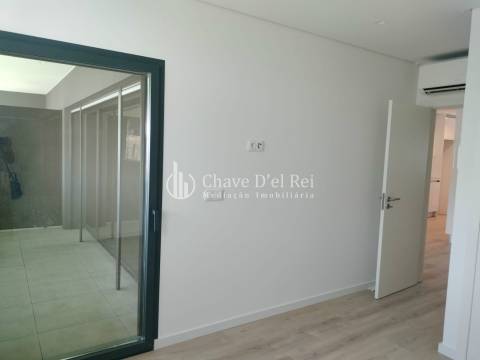Apartamento T2 Arrendamento em Repeses e São Salvador,Viseu