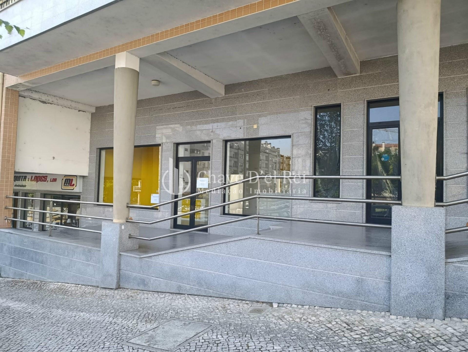 Loja T3 Arrendamento em Viseu,Viseu