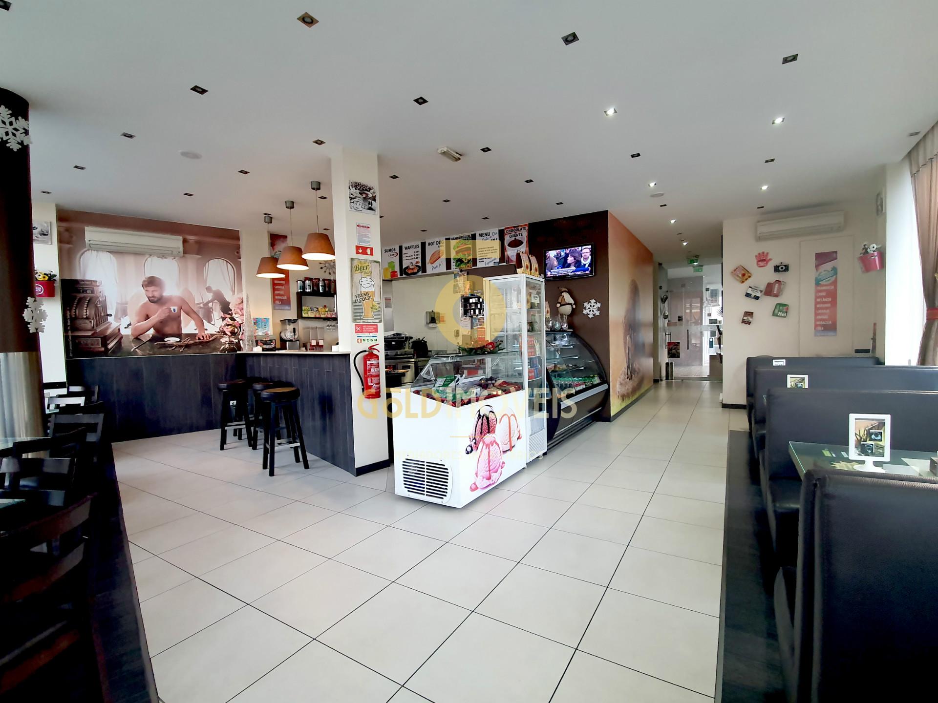Café  Trespasse em Paredes,Paredes