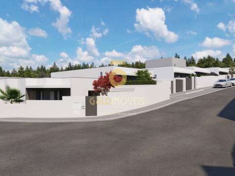 Moradia Geminada T3 Venda em Santa Maria da Feira, Travanca, Sanfins e Espargo,Santa Maria da Feira