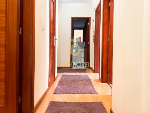 Apartamento T3 Arrendamento em Oliveira de Azeméis, Santiago de Riba-Ul, Ul, Macinhata da Seixa e Madail,Oliveira de Azeméis