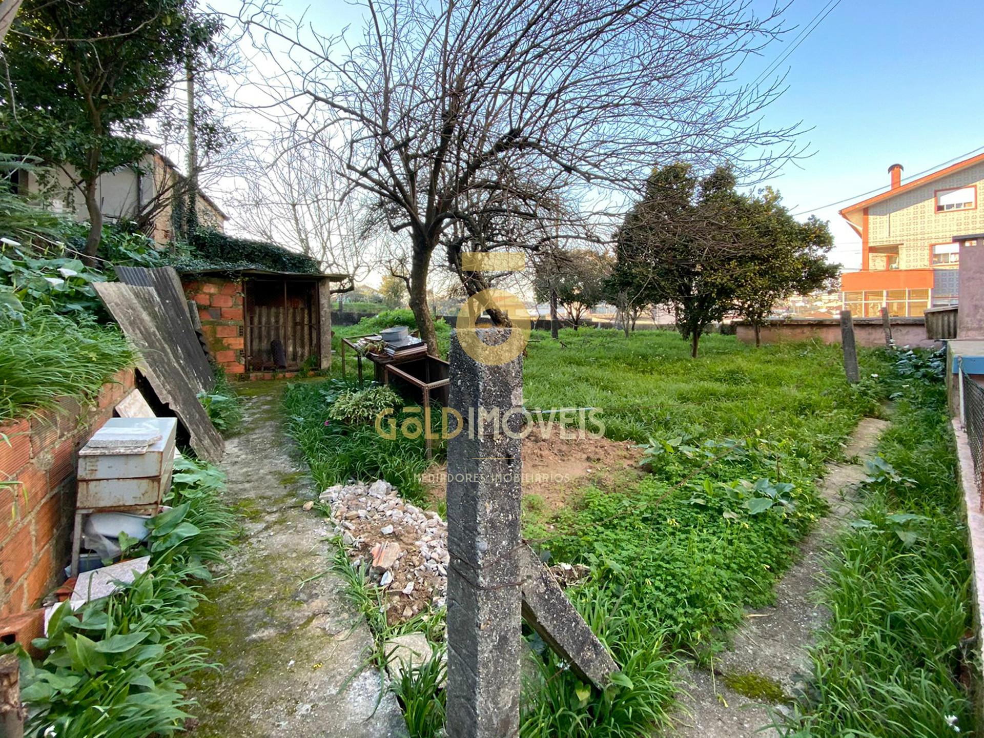 Terreno  Venda em Oliveira de Azeméis, Santiago de Riba-Ul, Ul, Macinhata da Seixa e Madail,Oliveira de Azeméis