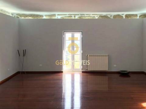 Quinta T4 Venda em Valpedre,Penafiel
