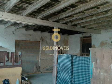 Moradia Geminada T3 Venda em Oliveira de Azeméis, Santiago de Riba-Ul, Ul, Macinhata da Seixa e Madail,Oliveira de Azeméis