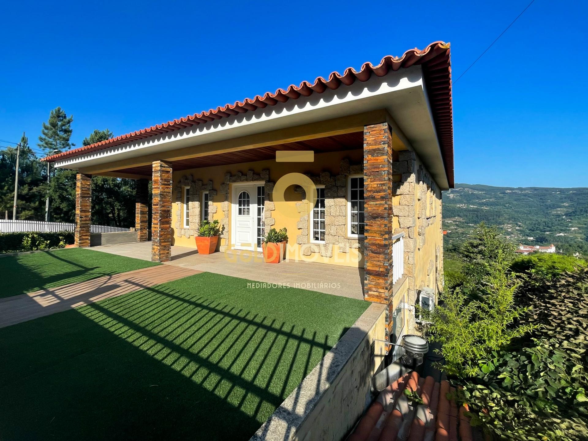 Moradia Isolada T4 Venda em Sobrado e Bairros,Castelo de Paiva