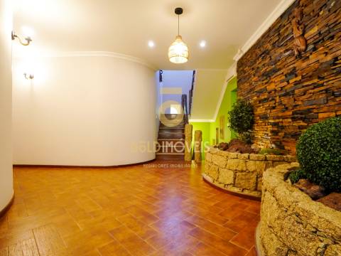 Moradia Isolada T4 Venda em Sobrado e Bairros,Castelo de Paiva