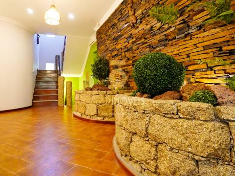 Moradia Isolada T4 Venda em Sobrado e Bairros,Castelo de Paiva