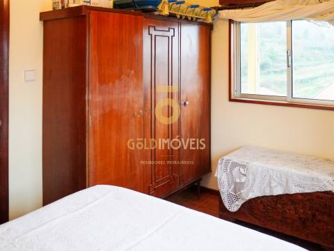 Moradia T4 Venda em Espadanedo,Cinfães