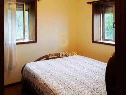 Moradia T4 Venda em Espadanedo,Cinfães