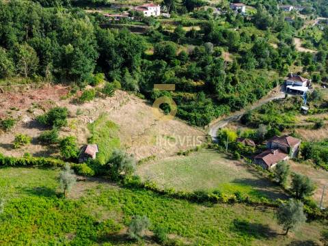 Moradia T4 Venda em Espadanedo,Cinfães