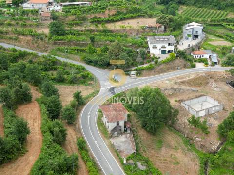 Moradia para Restaurar T3 Venda em Travanca,Cinfães