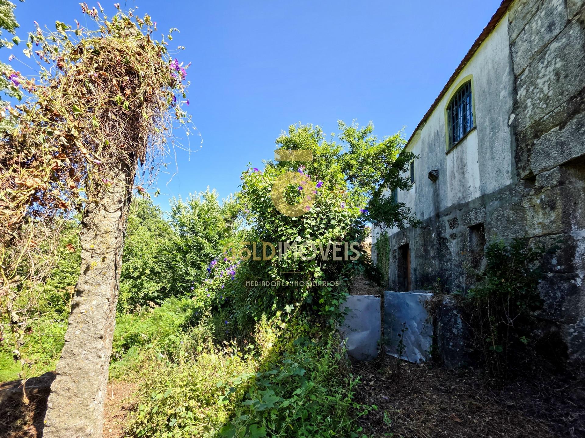 Moradia Geminada T3 Venda em Fornelos,Cinfães