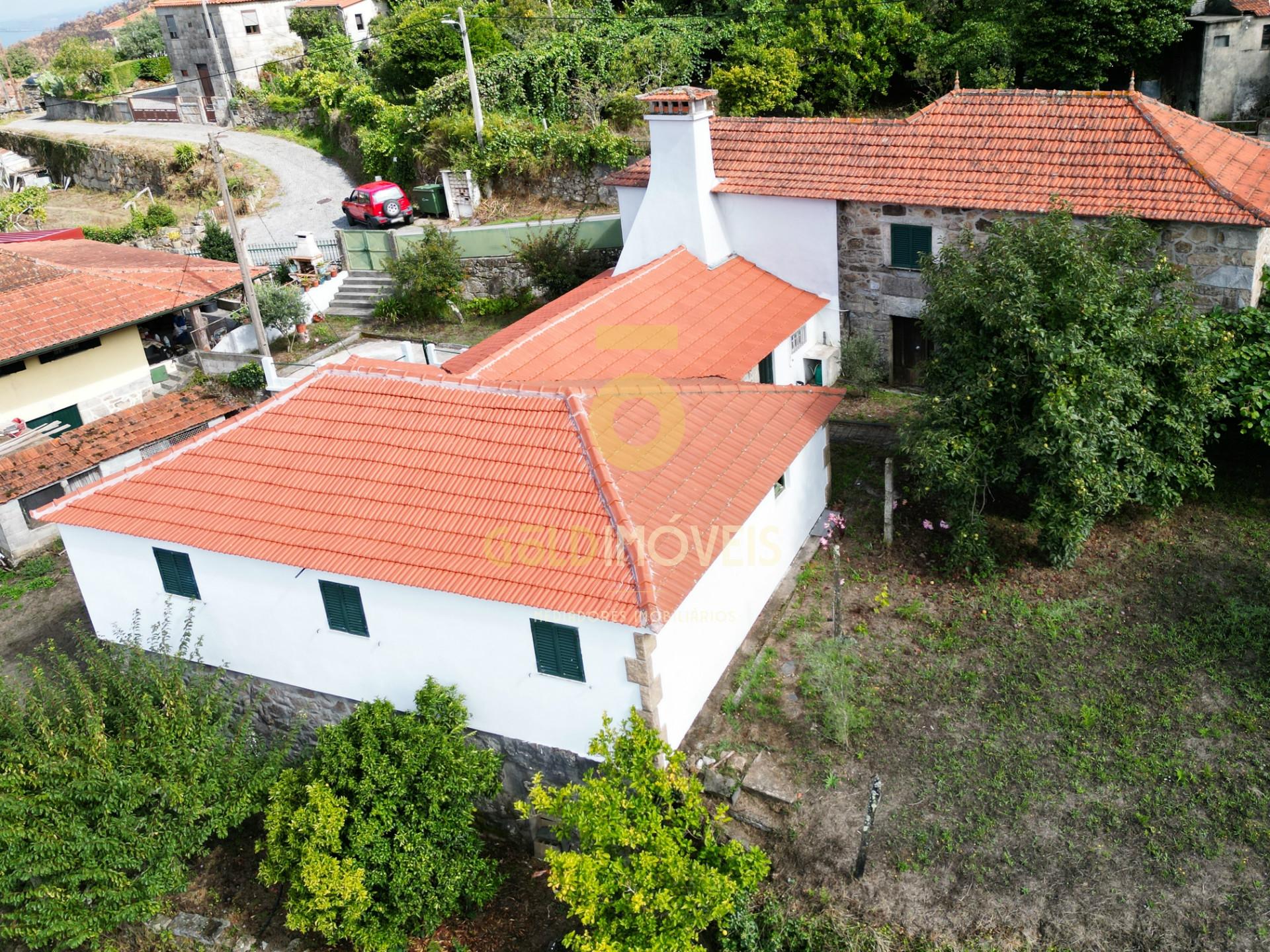 Moradia T3 Venda em Fornelos,Cinfães