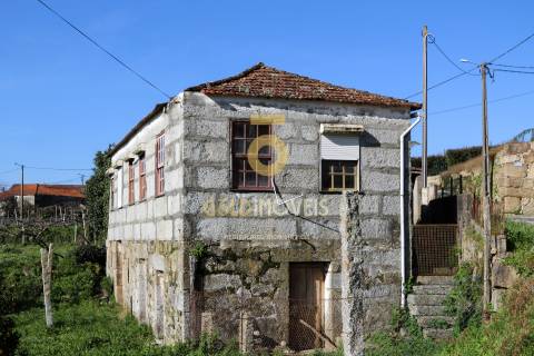 Moradia Isolada T2 Venda em Fornelos,Cinfães