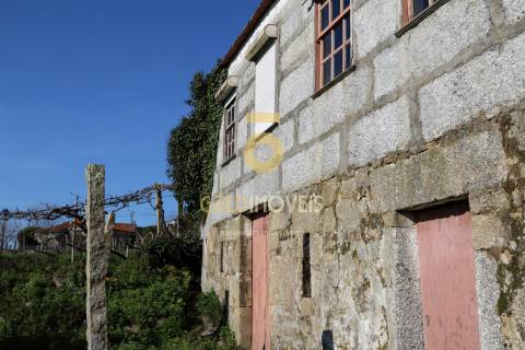 Moradia Isolada T2 Venda em Fornelos,Cinfães