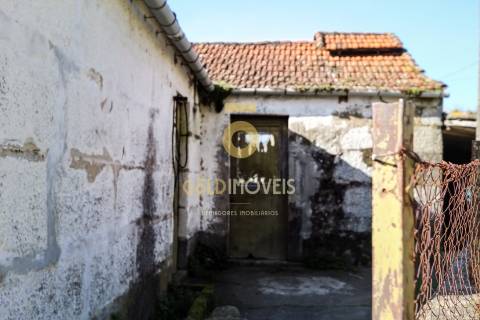 Moradia Isolada T2 Venda em Fornelos,Cinfães