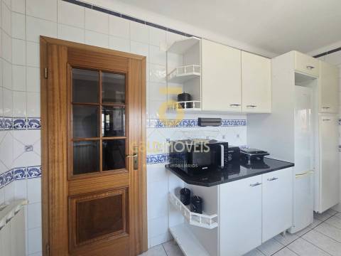 Apartamento T2 Venda em Marinha Grande,Marinha Grande