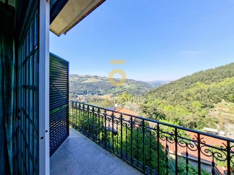 Moradia T4 Venda em Santa Maria de Sardoura,Castelo de Paiva