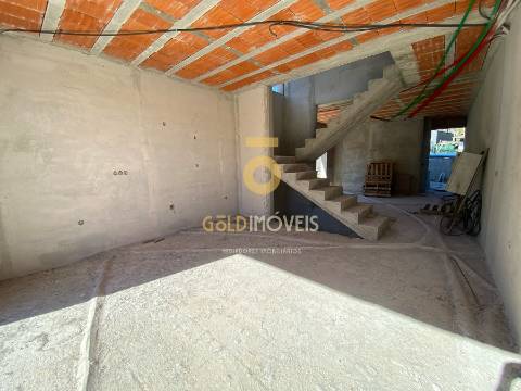 Moradia Geminada T2+2 Venda em Galegos,Penafiel