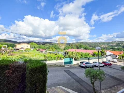 Moradia em Banda T4 Venda em Oliveira de Azeméis, Santiago de Riba-Ul, Ul, Macinhata da Seixa e Madail,Oliveira de Azeméis
