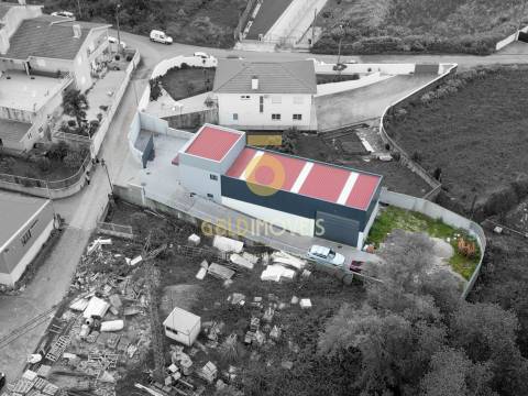 Armazém  Venda em Fiães,Santa Maria da Feira