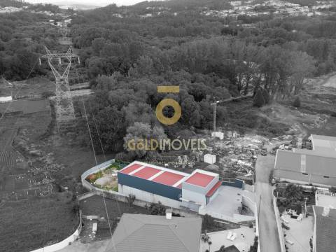 Armazém  Venda em Fiães,Santa Maria da Feira