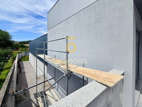 Armazém  Venda em Fiães,Santa Maria da Feira