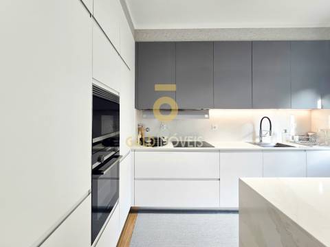 Apartamento T3 Venda em Espinho,Espinho
