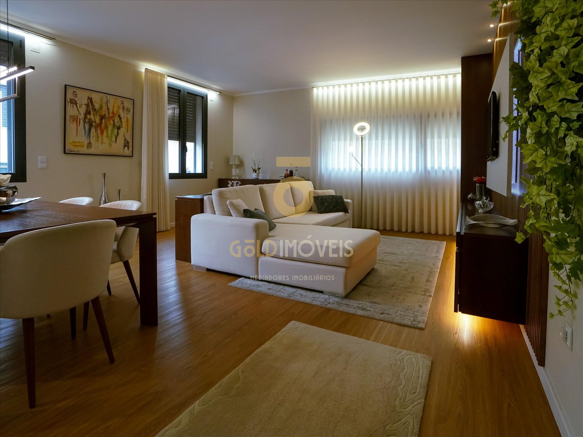 Apartamento T3 Venda em Espinho,Espinho
