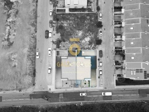 Moradia Geminada T4 Venda em Santa Maria da Feira, Travanca, Sanfins e Espargo,Santa Maria da Feira