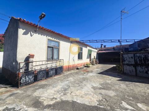Moradia Isolada T2 Venda em Oliveira de Azeméis, Santiago de Riba-Ul, Ul, Macinhata da Seixa e Madail,Oliveira de Azeméis